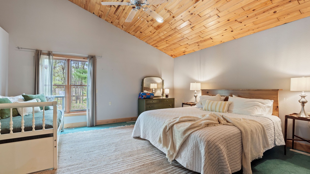 Photo of Bedroom in Nisswa