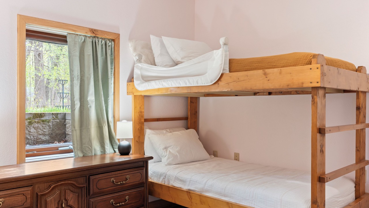 Photo of Bedroom in Nisswa