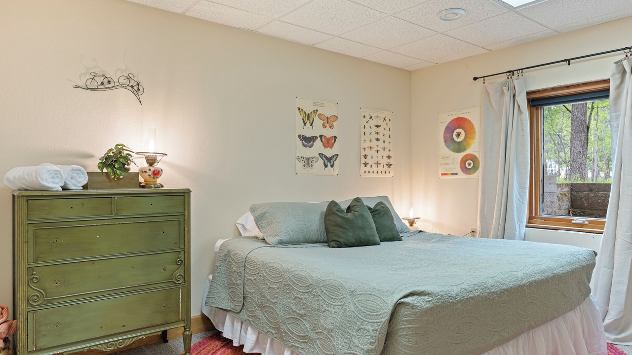 Photo of Bedroom in Nisswa