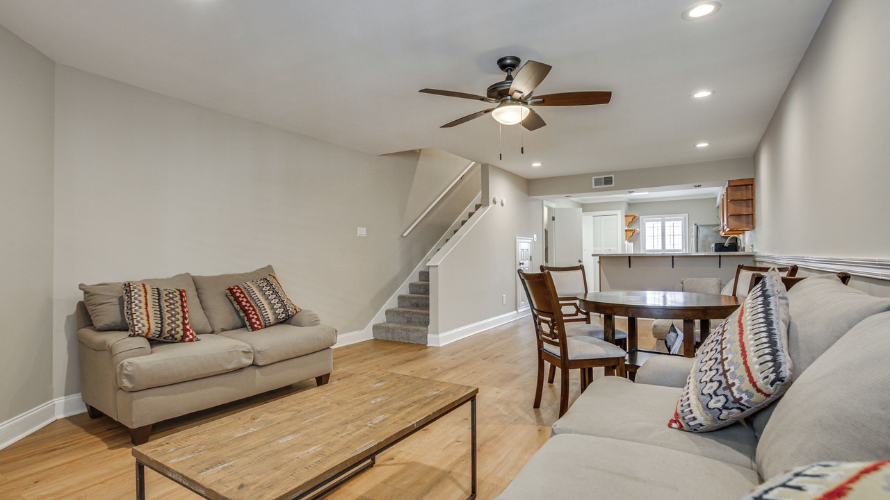 Photo of Livingroom in Kenner - Louis Armstrong International Airport
