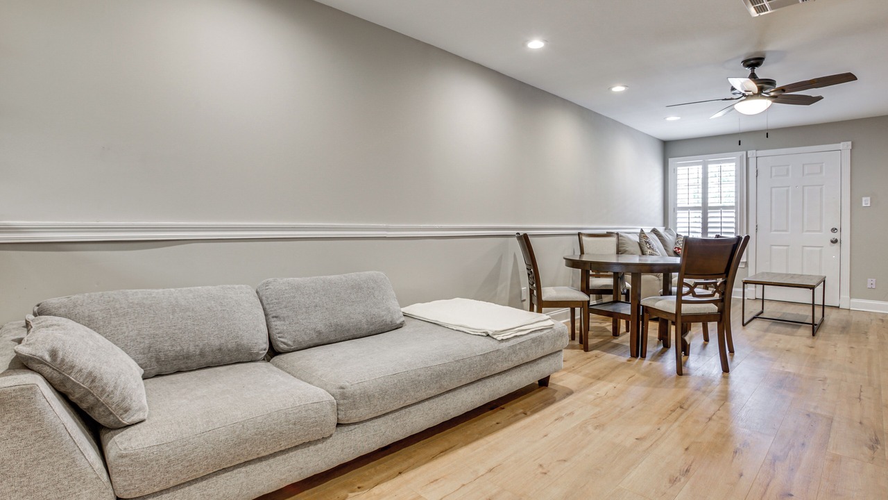 Photo of Livingroom in Kenner - Louis Armstrong International Airport