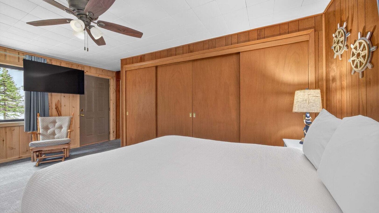 Photo of Bedroom in Duluth