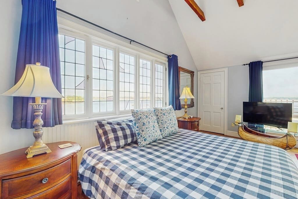 Photo of Bedroom in Gloucester