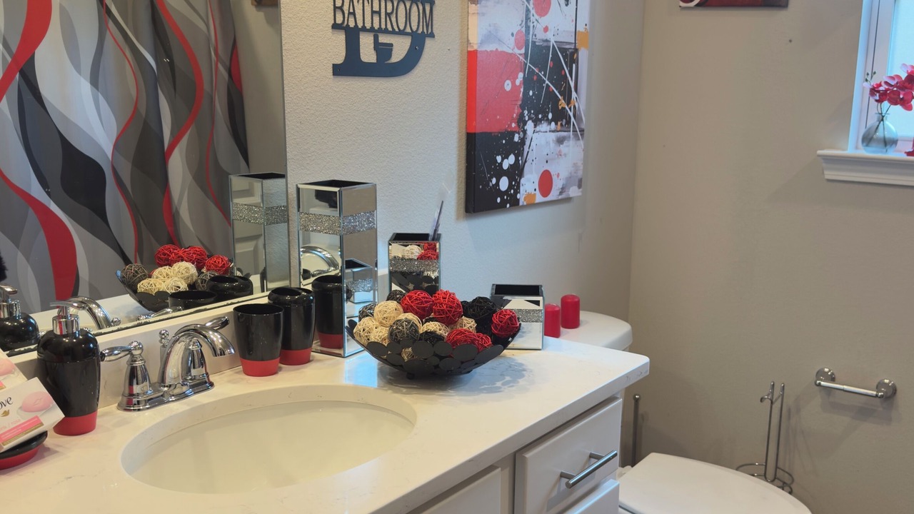 Photo of Bathroom in Mobile