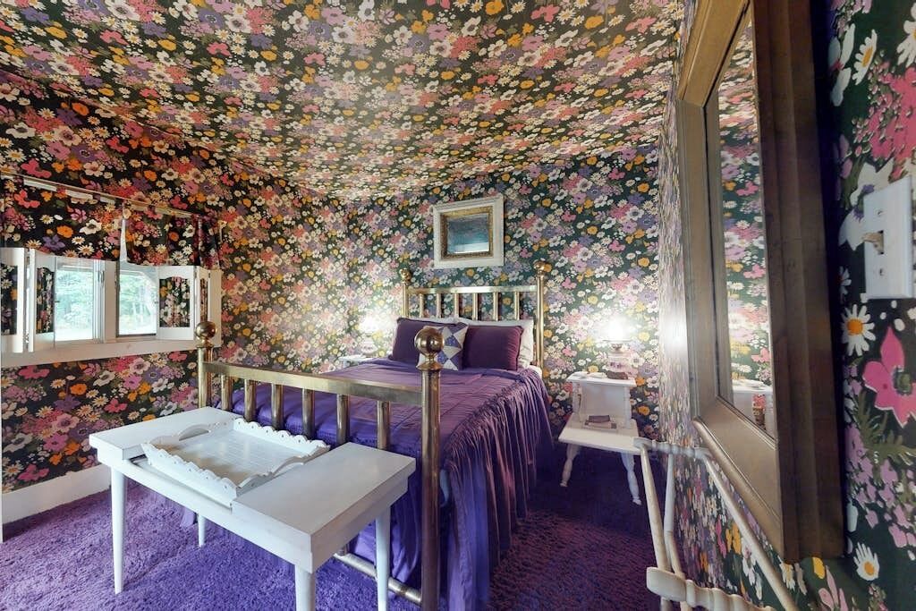 Photo of Bedroom in West Halifax