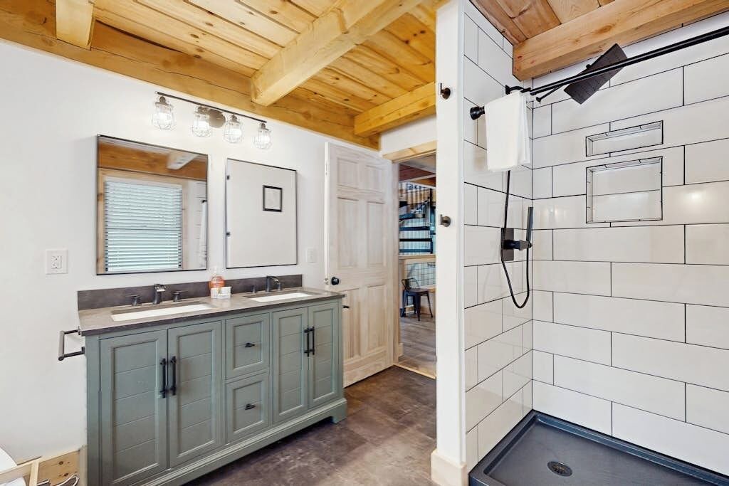 Photo of Bathroom in Readsboro