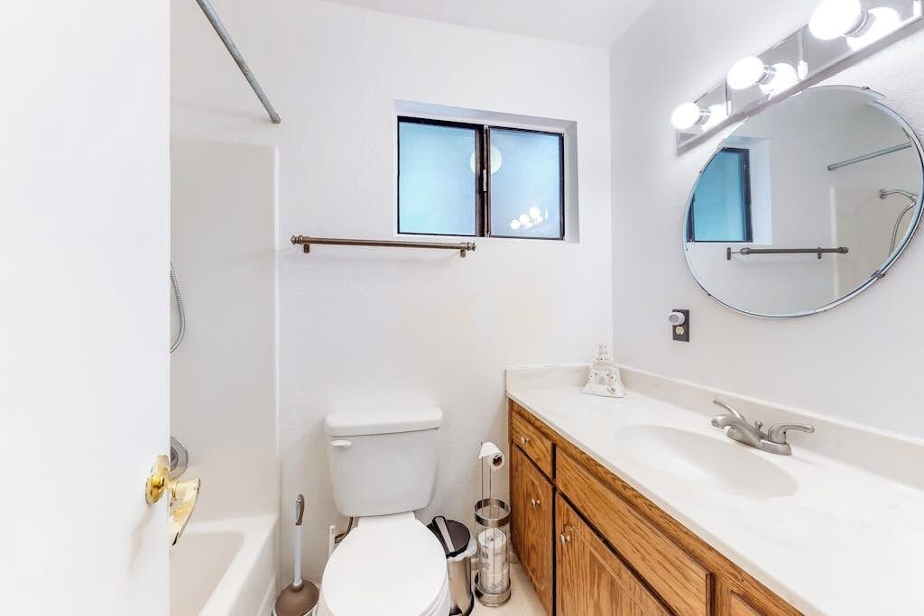 Photo of Bathroom in Arrowhead Villas
