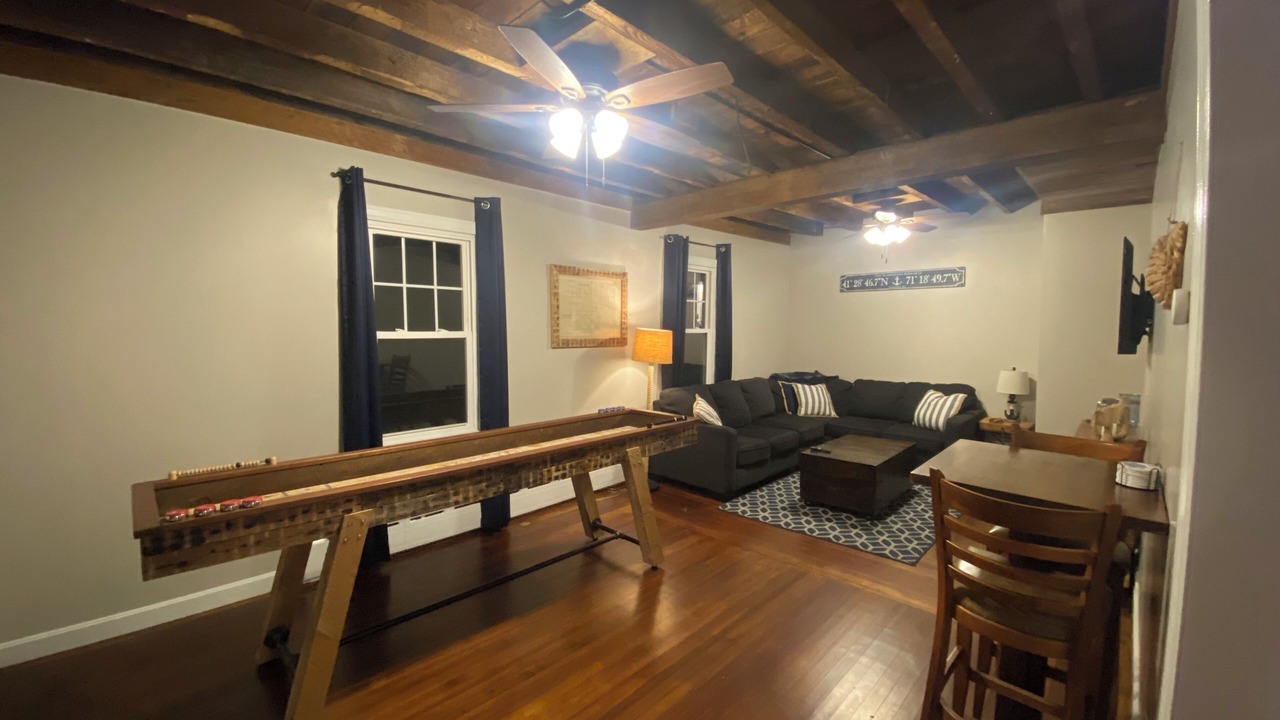 Photo of Bedroom in Historic Hill