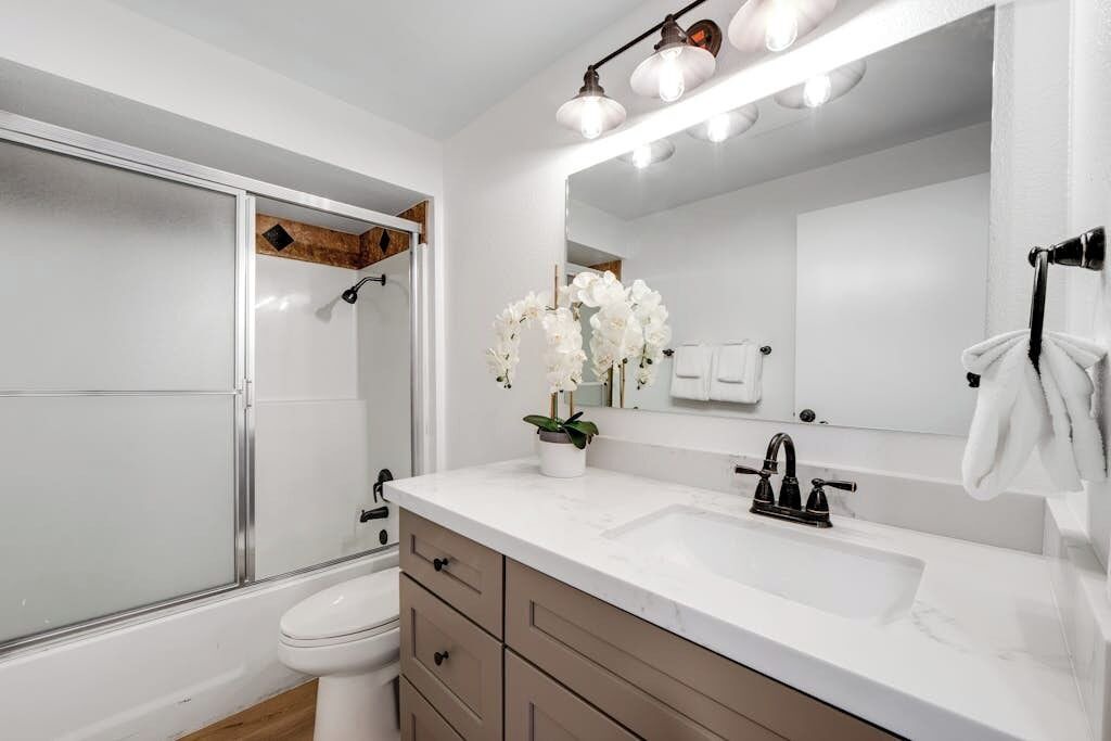 Photo of Bathroom in Arrowhead Villas