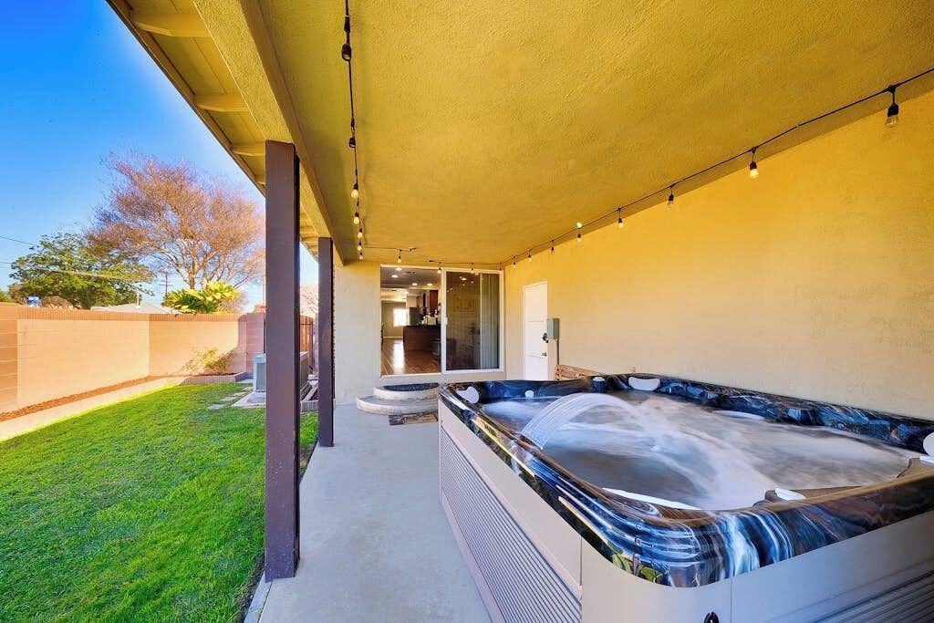 Photo of Patio Balcony in Anaheim Colony Historic District