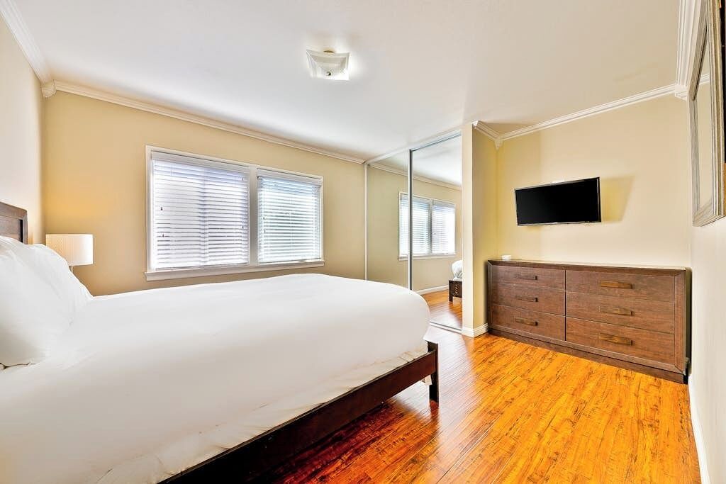 Photo of Bedroom in Anaheim Colony Historic District