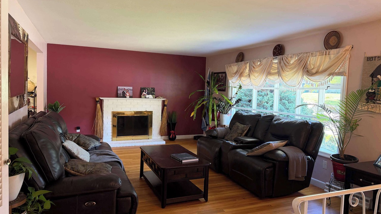 Photo of Livingroom in Norwood