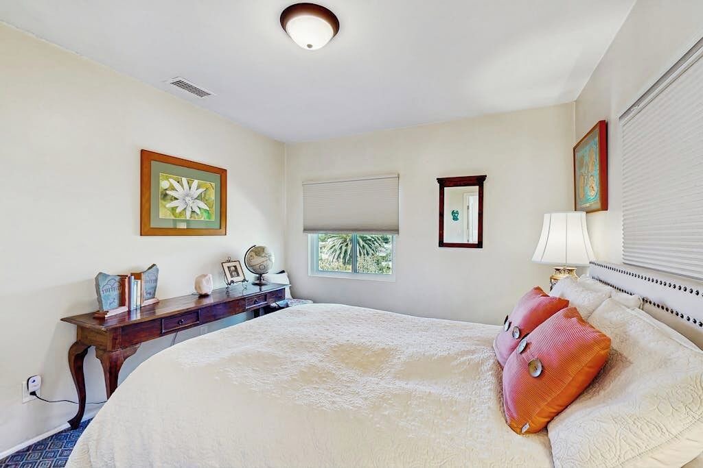 Photo of Bedroom in Ventura