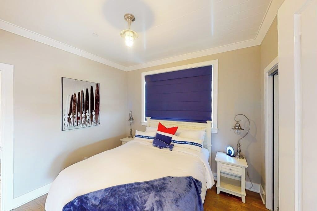 Photo of Bedroom in Old Towne
