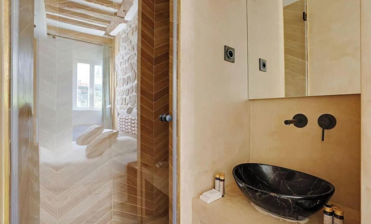 Photo of Bathroom in Archives
