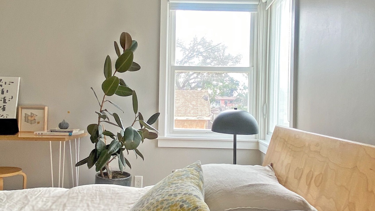 Photo of Bedroom in Inglewood