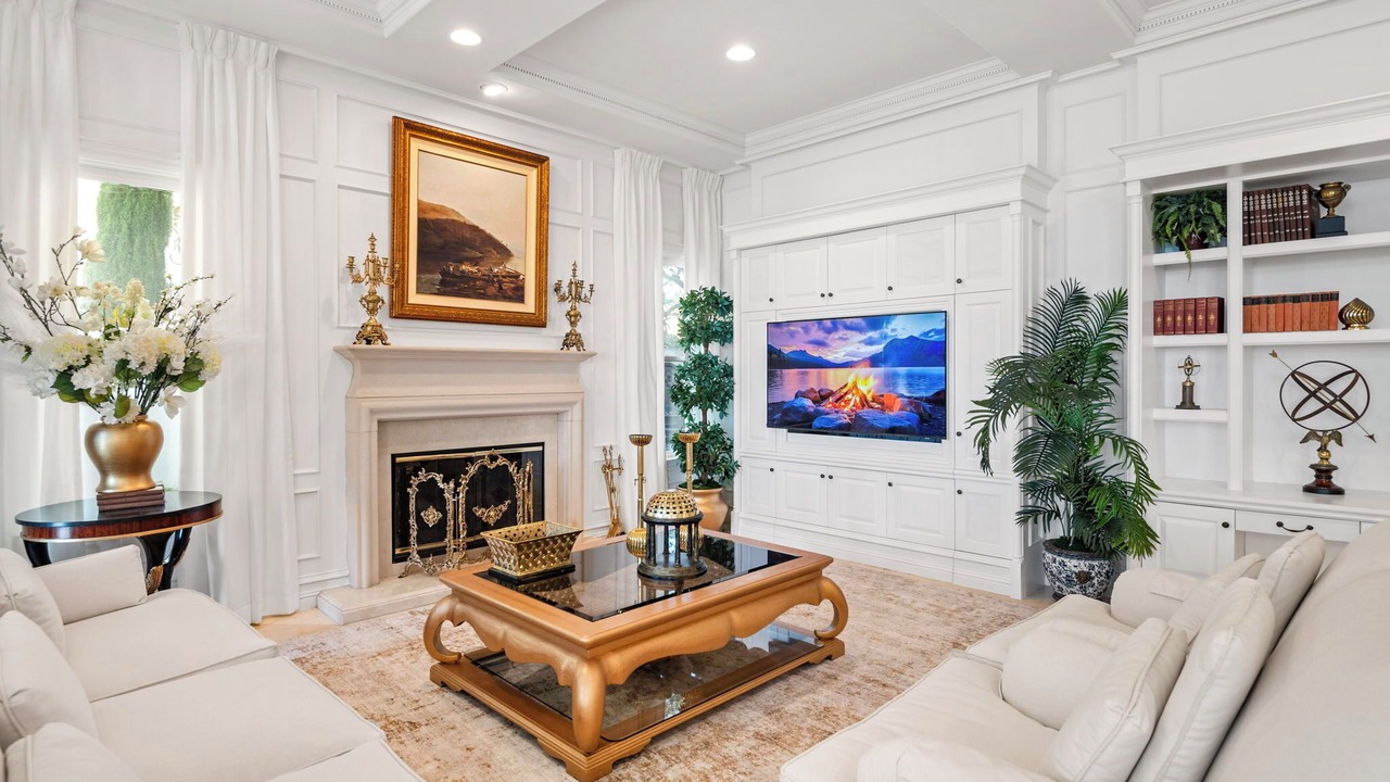 Photo of Livingroom in Newport Coast