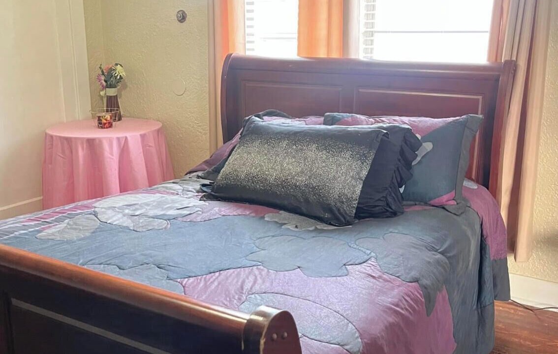 Photo of Bedroom in Saint Claude
