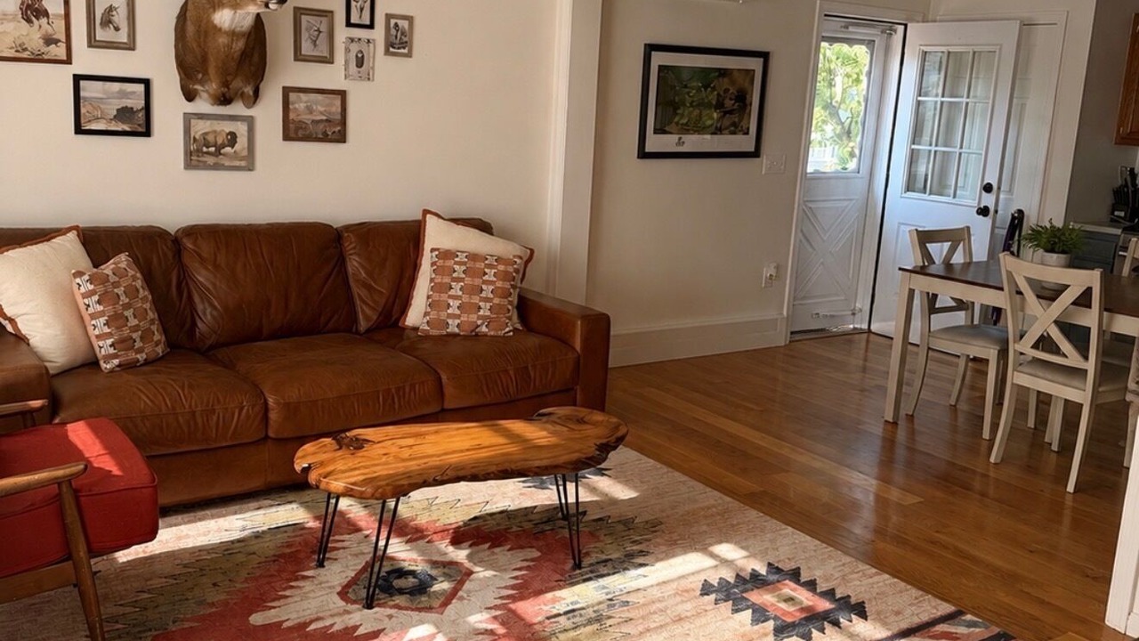 Photo of Livingroom in Gloucester