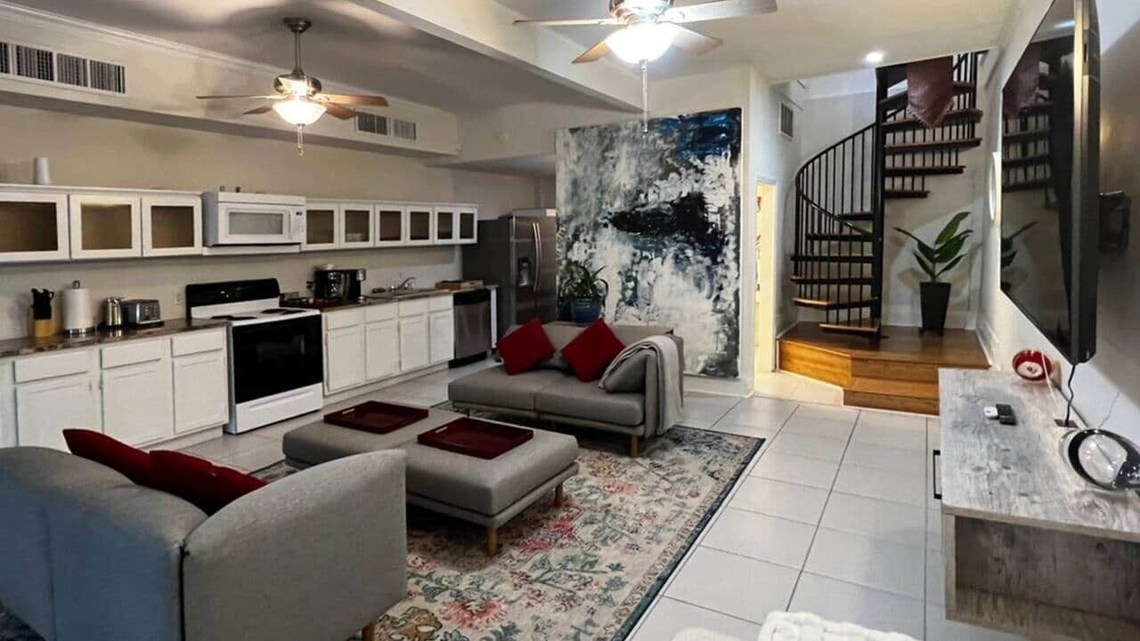 Photo of Bedroom in Broadmoor