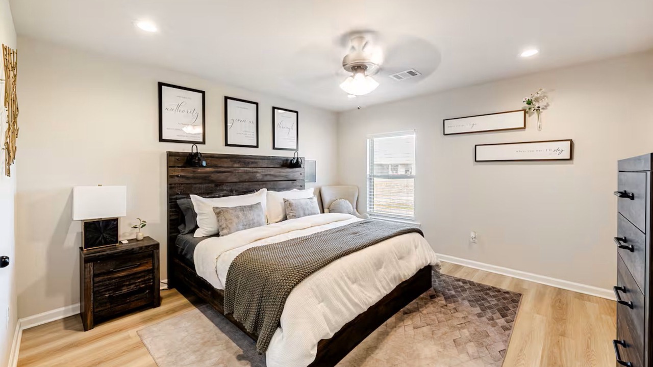 Photo of Bedroom in Denham Springs