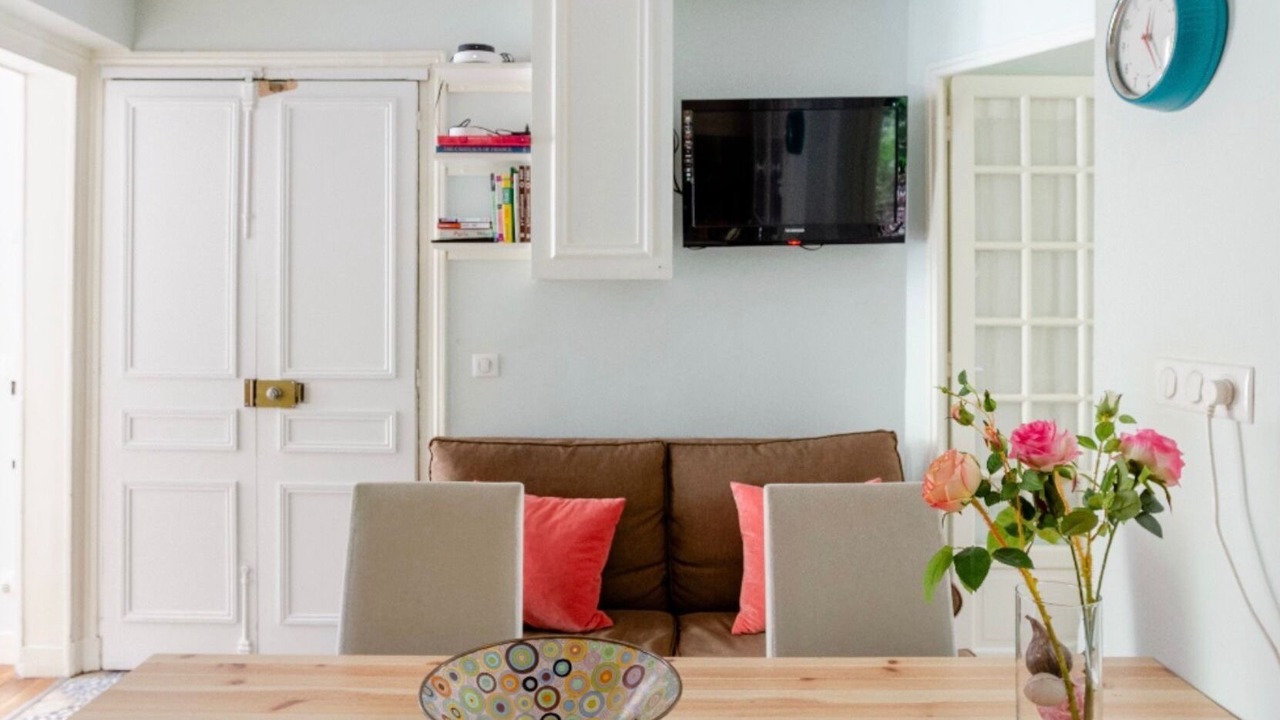 Photo of Livingroom in Notre-Dame-des-Champs