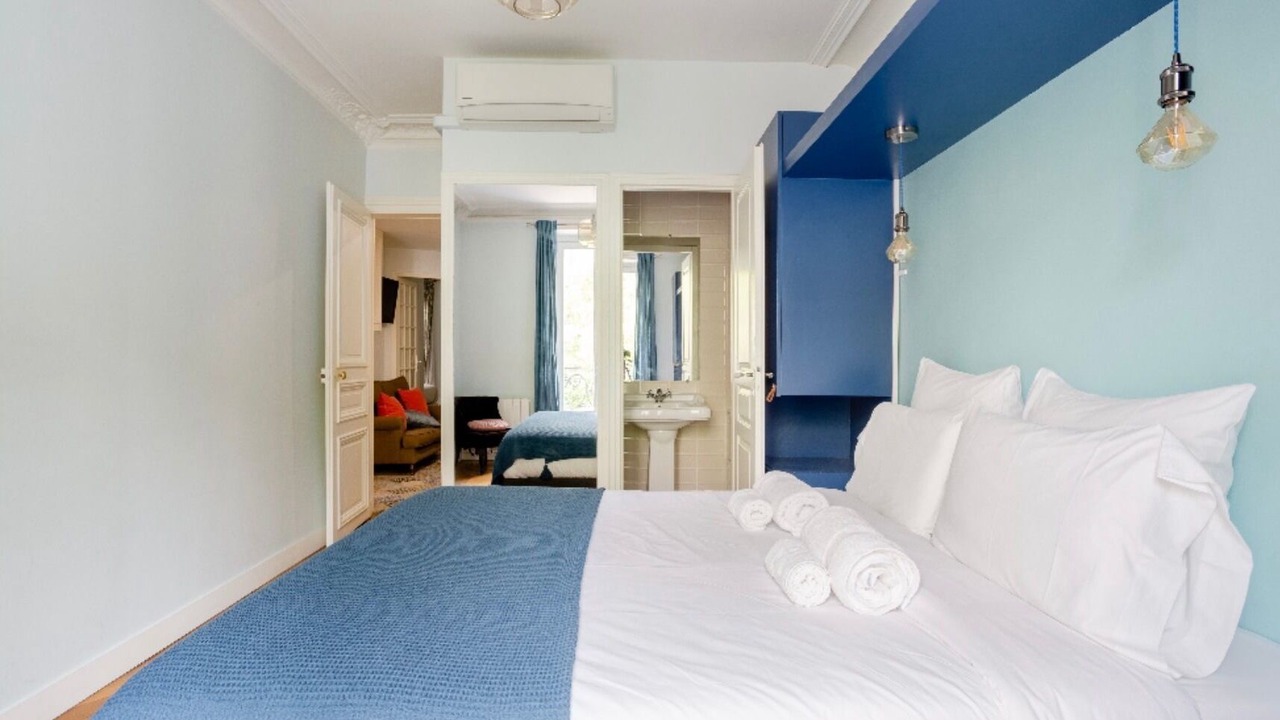 Photo of Bedroom in Notre-Dame-des-Champs