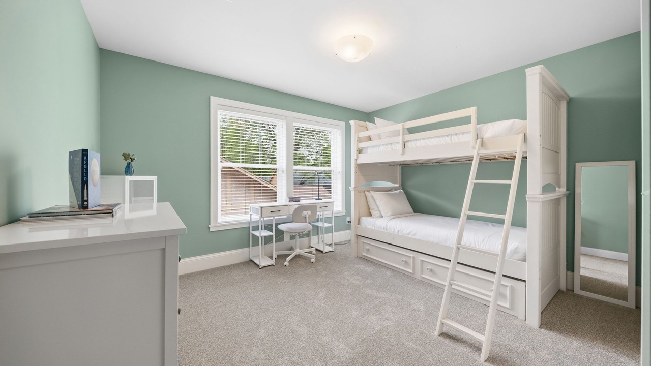 Photo of Bedroom in Linden Hills