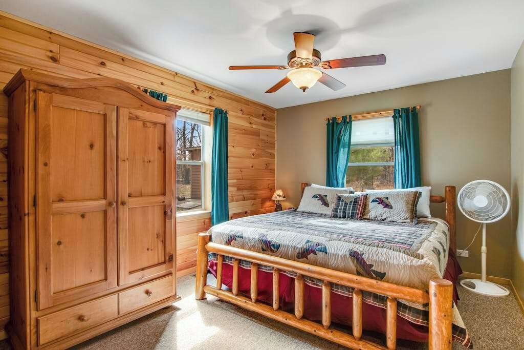 Photo of Bedroom in Nekoosa