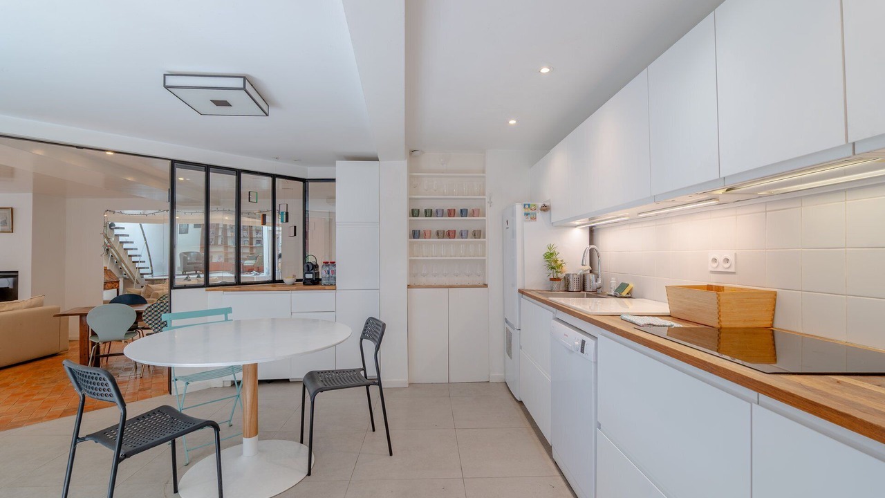 Photo of Kitchen in 15th Arrondissement