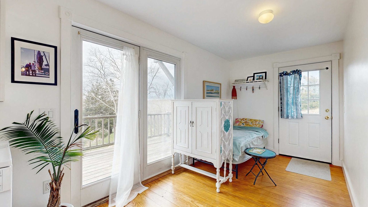 Photo of Bedroom in Truro