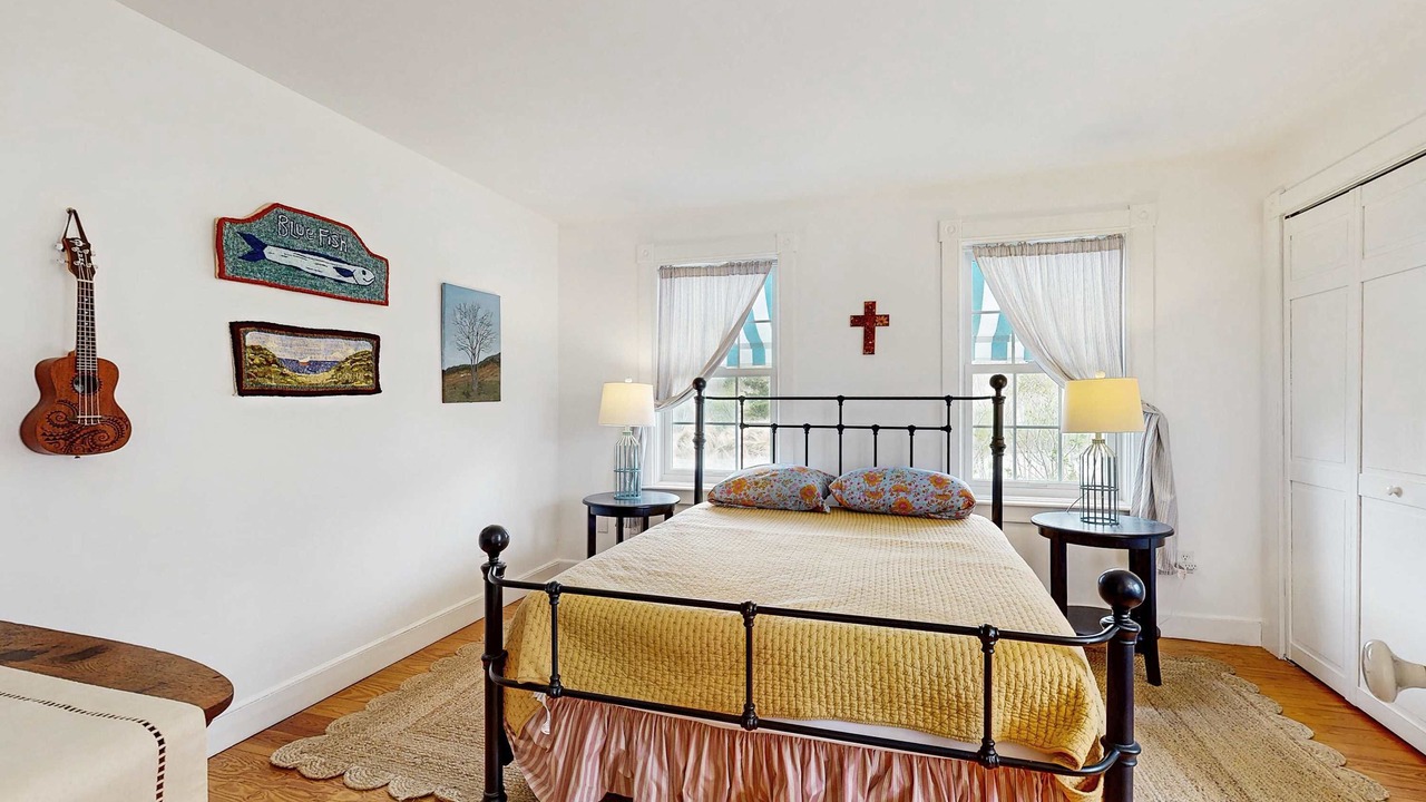 Photo of Bedroom in Truro