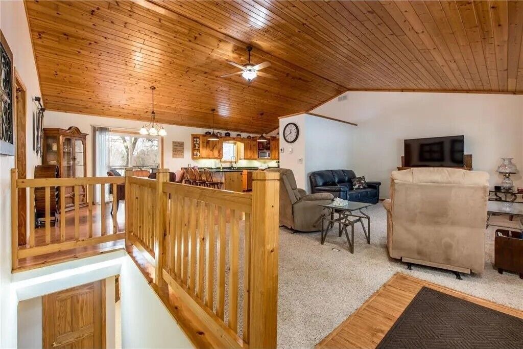 Photo of Livingroom in Miltona