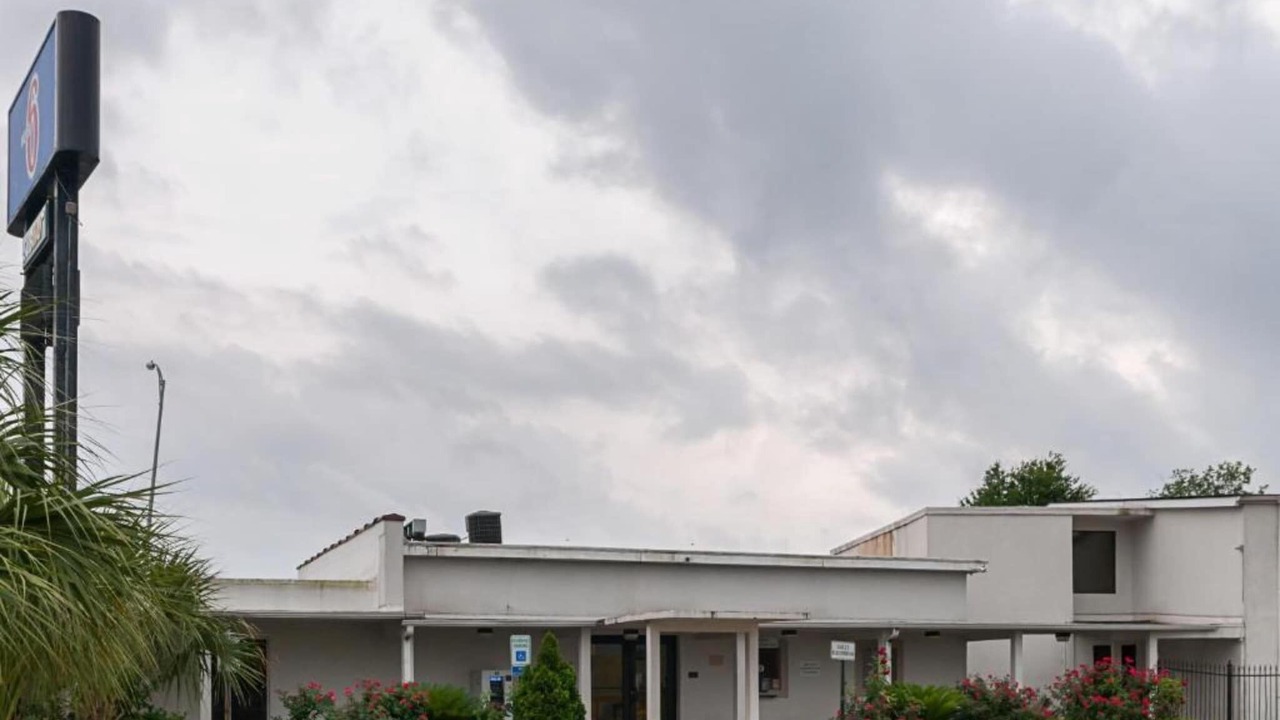 Photo of Outdoor in Desire Area