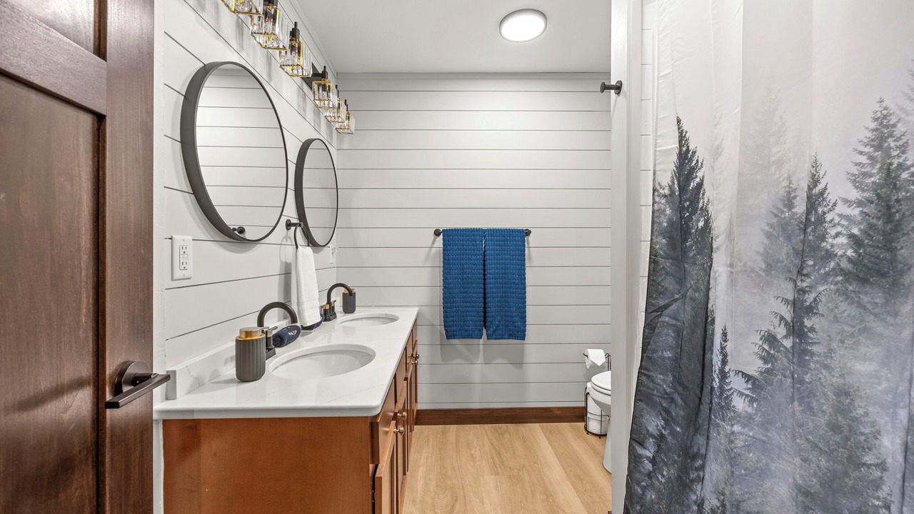 Photo of Bathroom in Brainerd