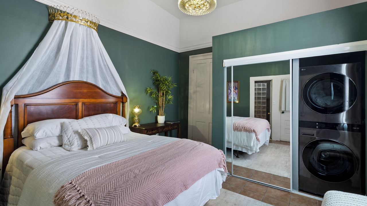 Photo of Bedroom in Treme
