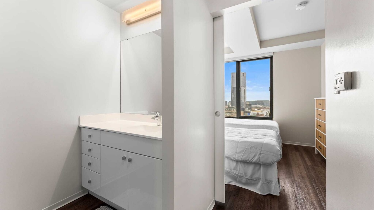Photo of Bedroom in Chinatown