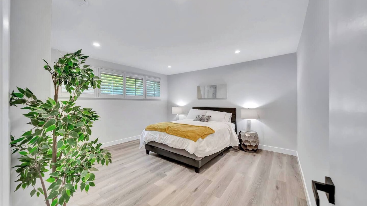 Photo of Bedroom in West Hills