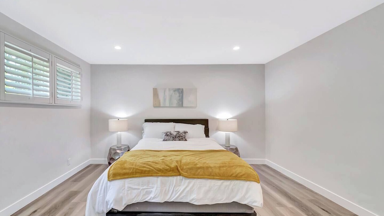 Photo of Bedroom in West Hills