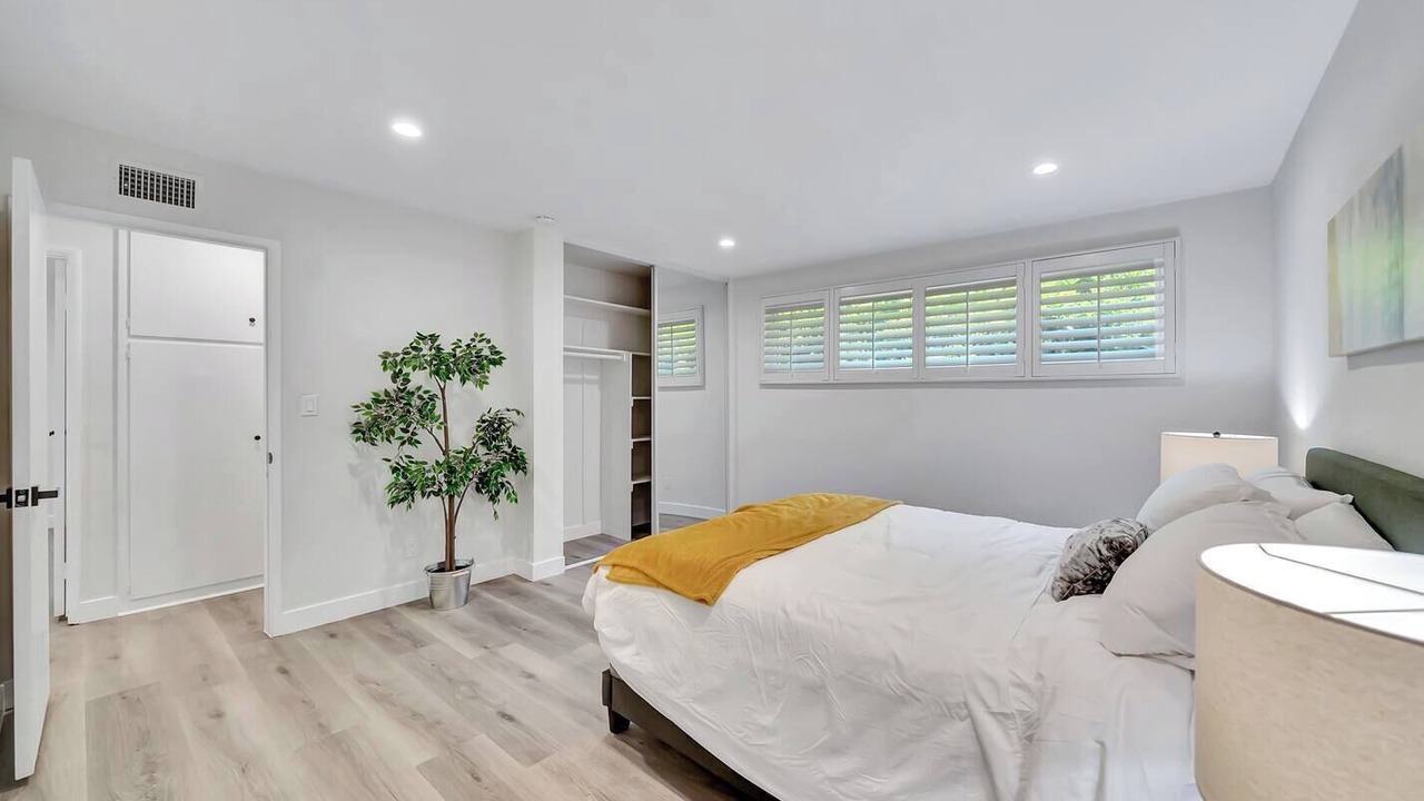 Photo of Bedroom in West Hills
