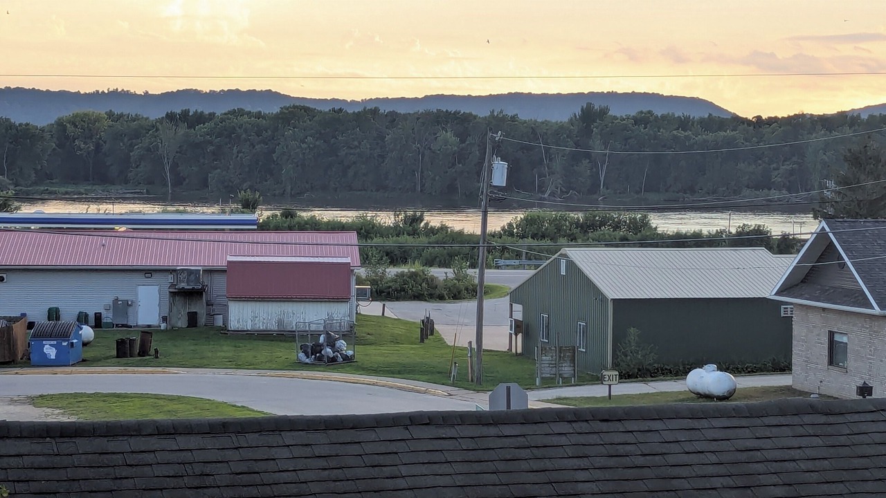 Photo of Others in De Soto