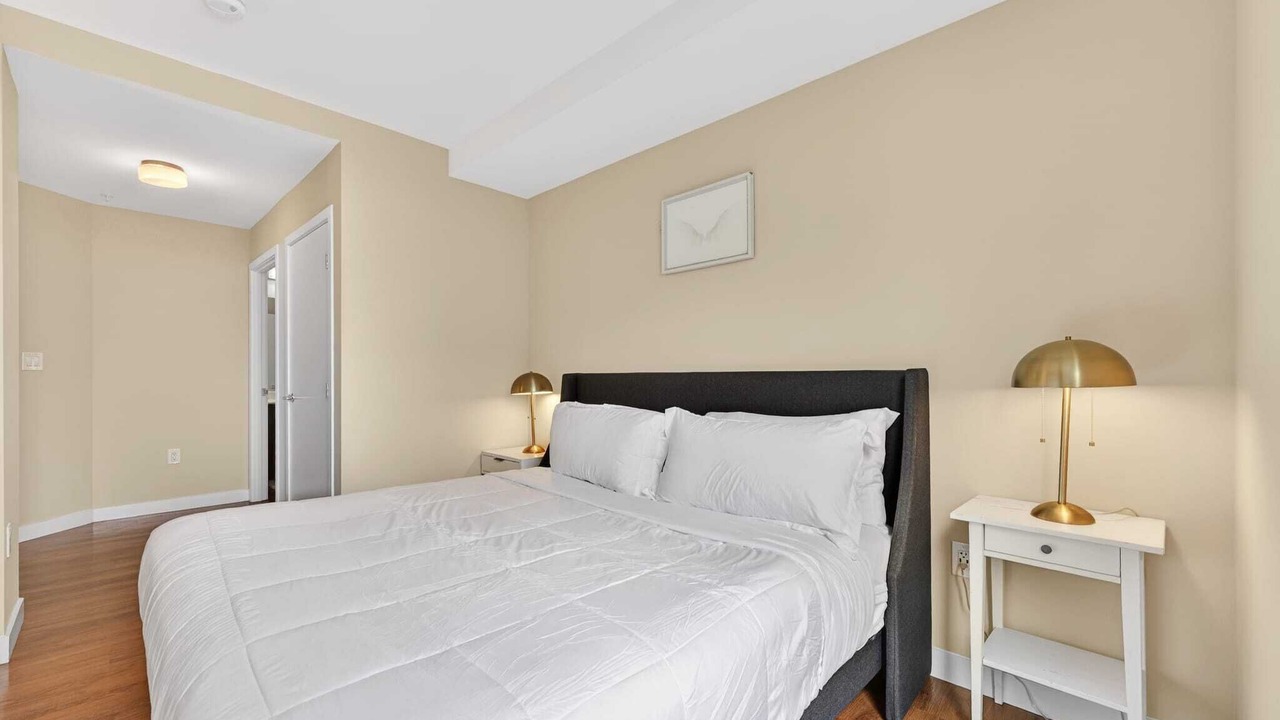 Photo of Bedroom in Chinatown