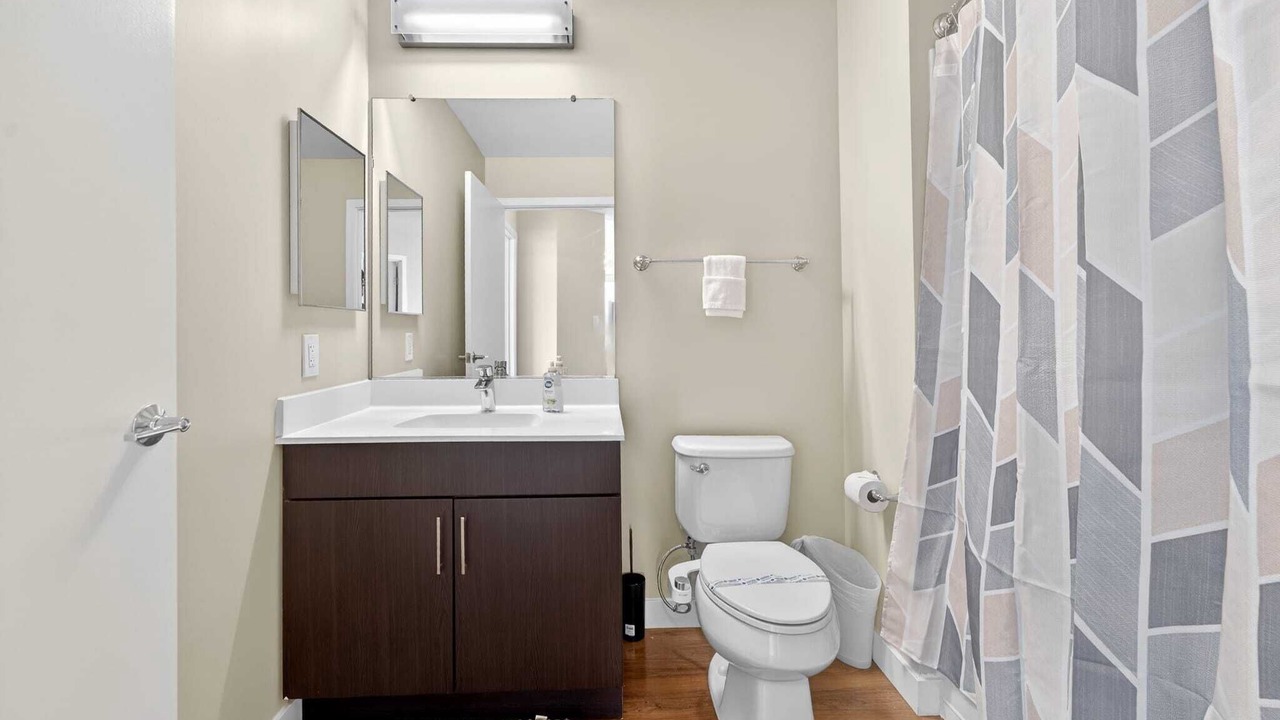 Photo of Bathroom in Chinatown