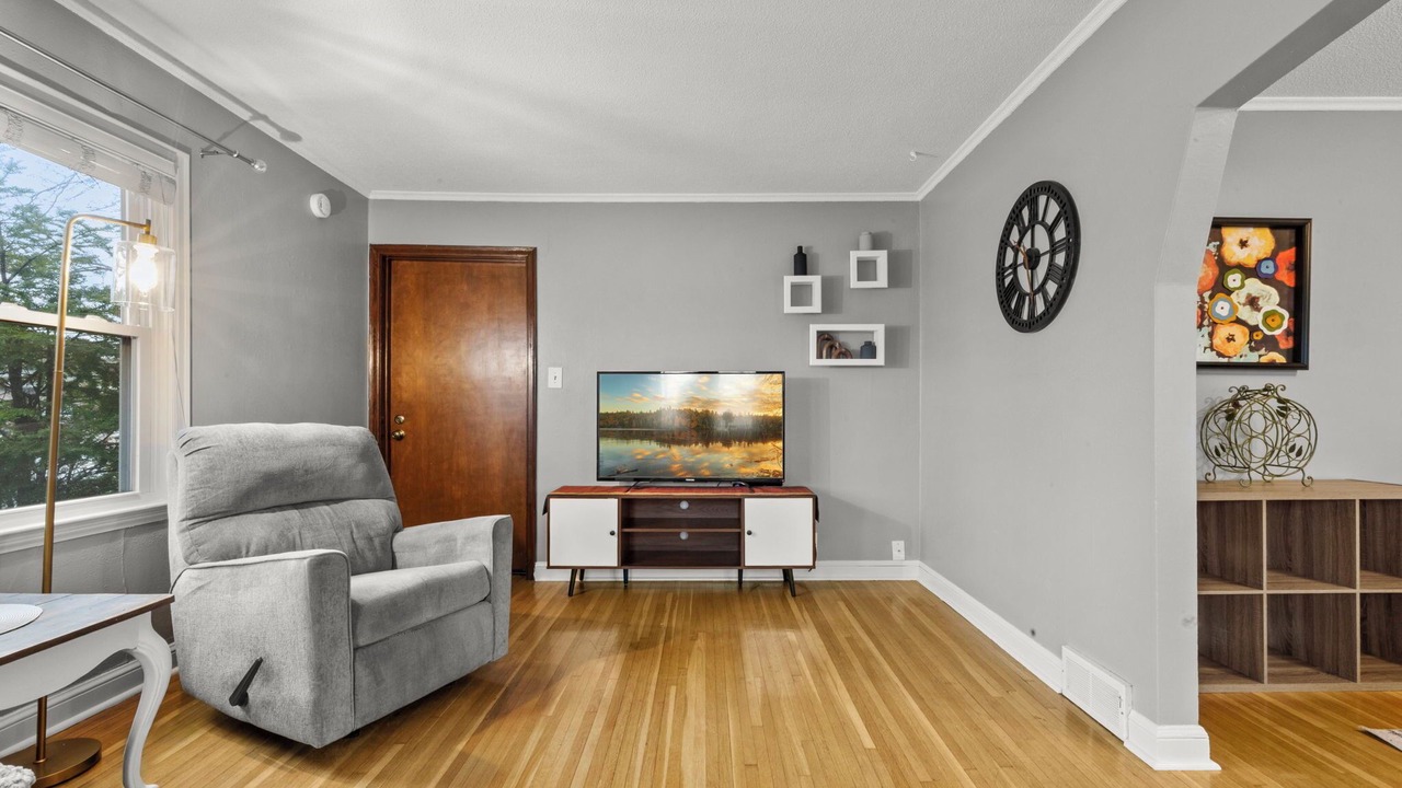 Photo of Bedroom in Anoka