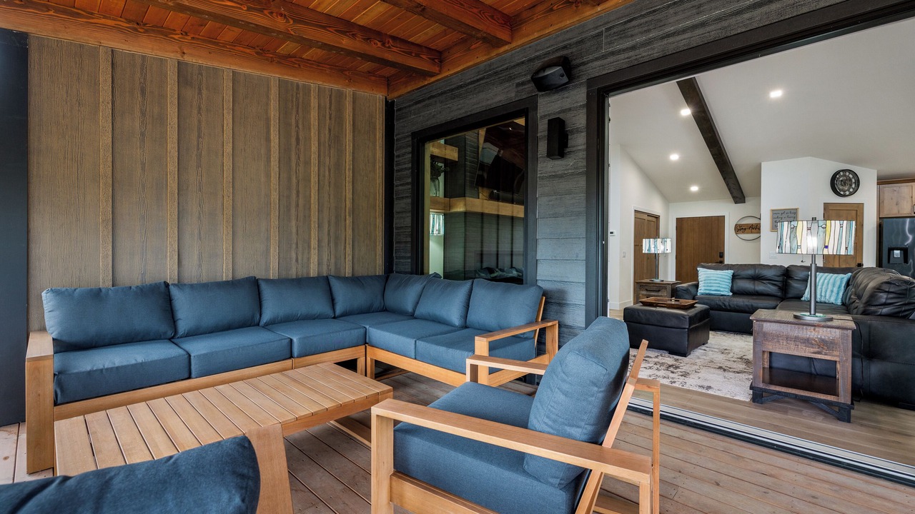 Photo of Livingroom in Lead