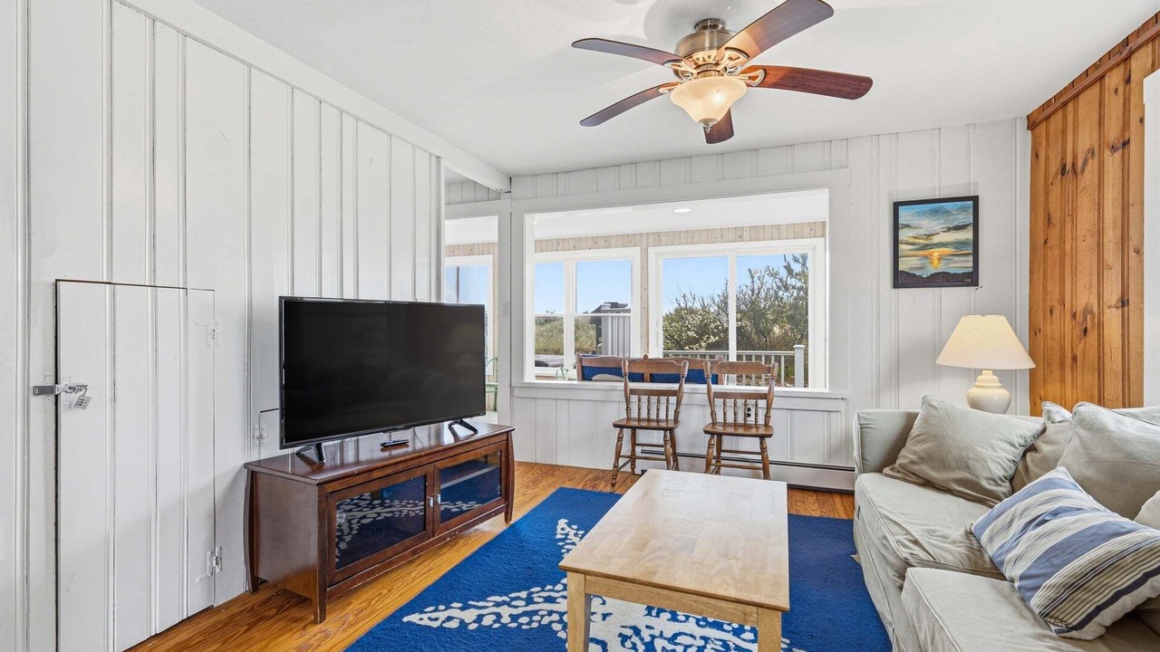 Photo of Bedroom in Sagamore Beach