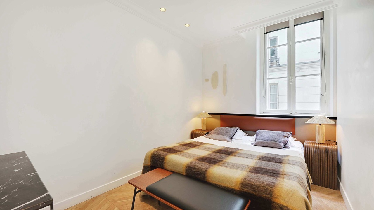 Photo of Bedroom in Notre-Dame-des-Champs