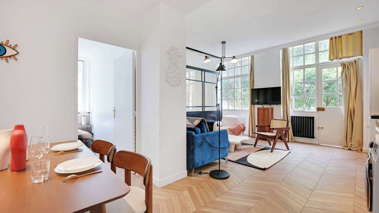 Photo of Livingroom in Notre-Dame-des-Champs