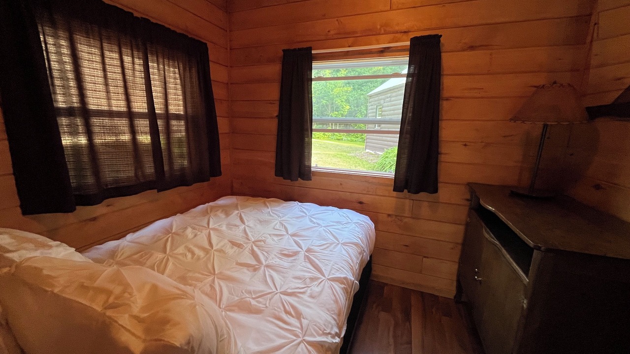 Photo of Bedroom in Lac La Belle
