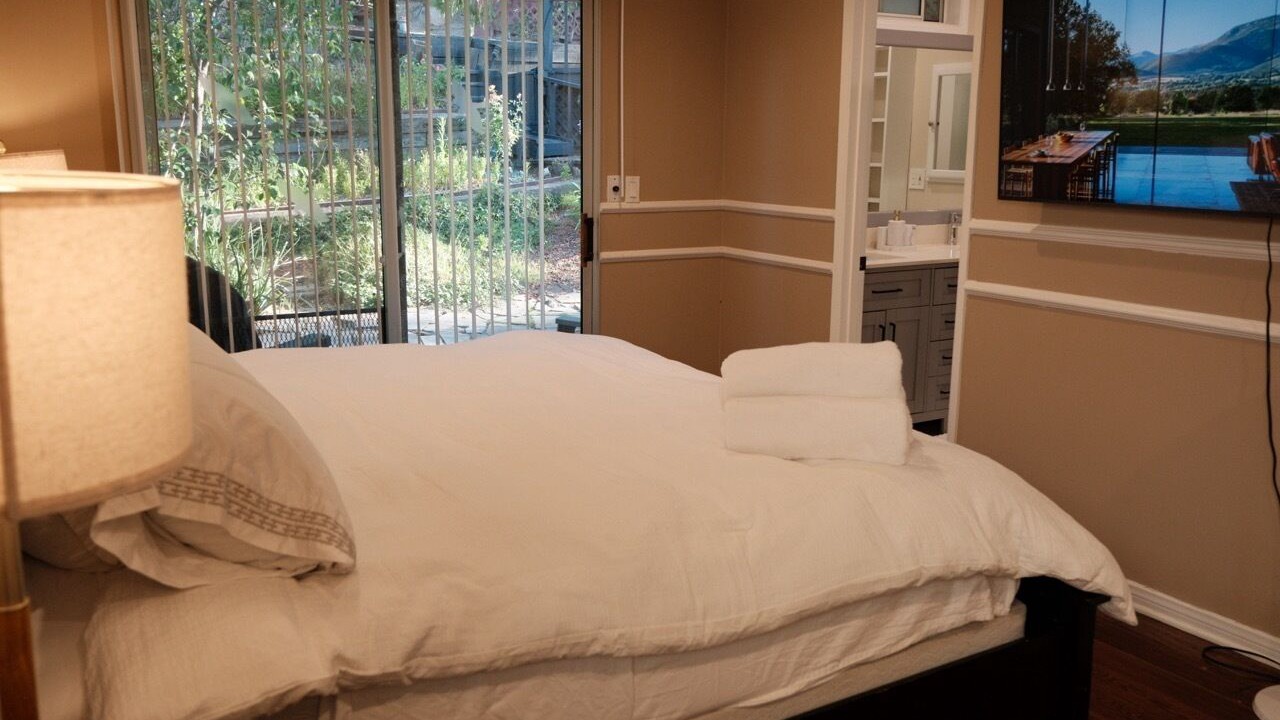 Photo of Bedroom in Woodland Hills